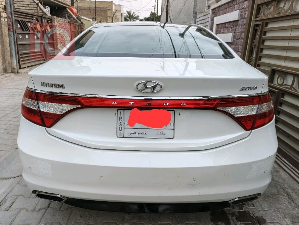 هيونداي أزيرا